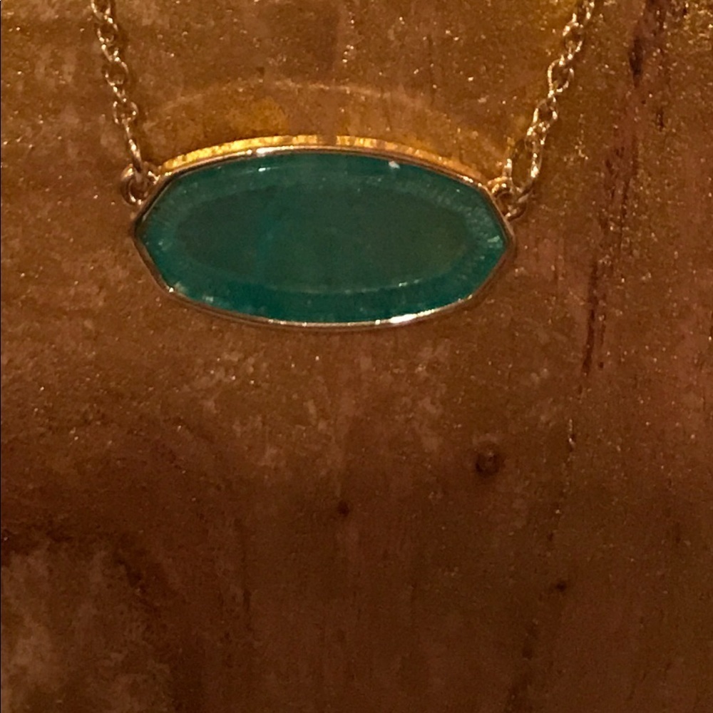 ⭐️Dainty Necklace with Stone